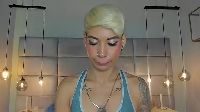 Snapshot of MiaMorgan_ chatting on 01-03-25, 03:12 MiaMorgan online show from 01-03-25, 03:12