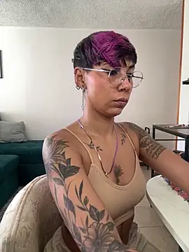 MiaMorgan  online show from 06-10-26, 02:49