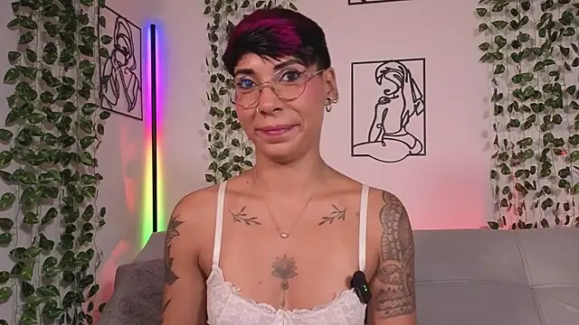 MiaMorgan  online show from 06-25-26, 12:42