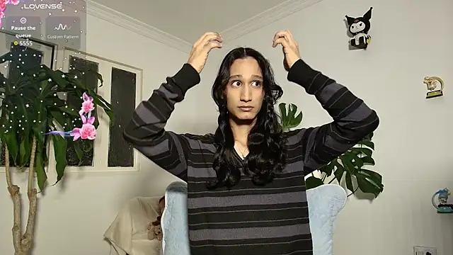 Snapshot of skyyfoxpraga chatting on 02-13-26, 01:18 skyyfoxpraga online show from 02-13-26, 01:18