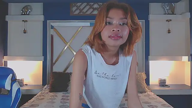 Perla prg online show from 02-14-25, 01:23