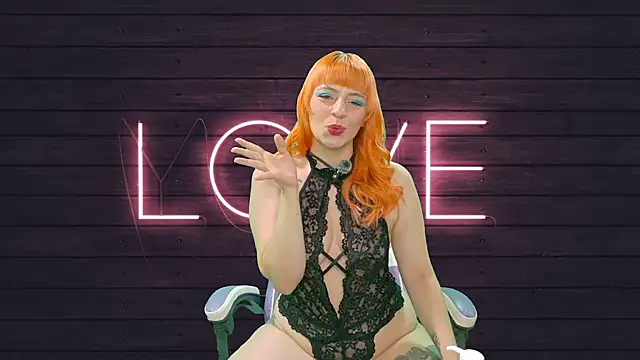 Snapshot of Dolce--Mia---Bianchi__07 chatting on 02-16-26, 06:59 Dolce--Mia---Bianchi 07 online show from 02-16-26, 06:59