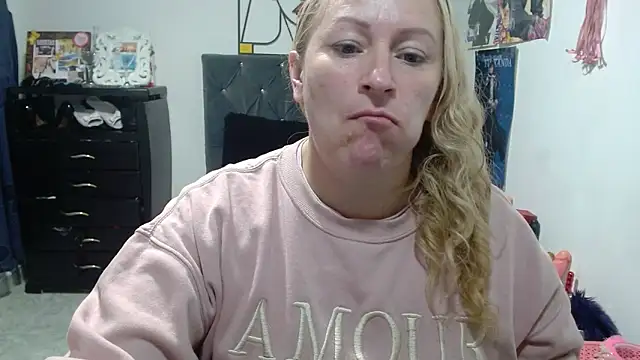 emperabigbootybigass online show from 04-29-26, 12:31