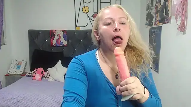 emperabigbootybigass online show from 07-06-26, 12:24