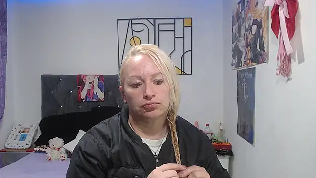 emperabigbootybigass online show from 07-09-26, 12:20