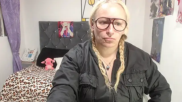 emperabigbootybigass online show from 07-22-26, 12:19