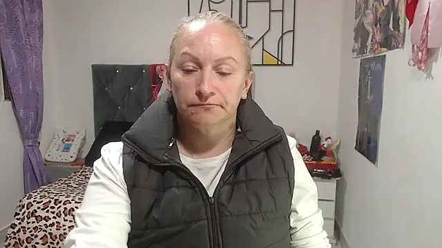 emperabigbootybigass online show from 07-28-26, 12:23