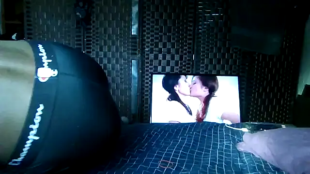DevinToore online show from 07-19-26, 01:31
