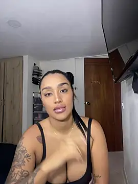KatalinnaBrown online show from 07-24-26, 10:41
