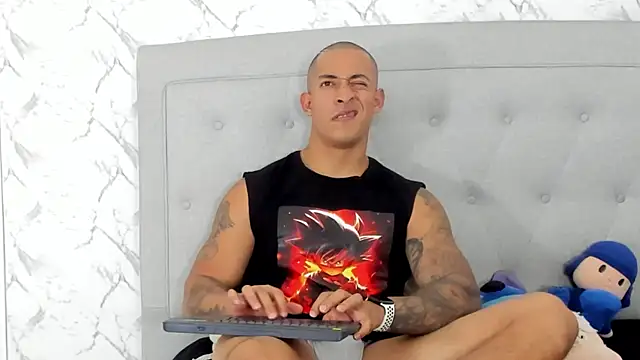 luigiferrara online show from 03-06-25, 03:24