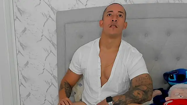 luigiferrara online show from 11-28-25, 08:44