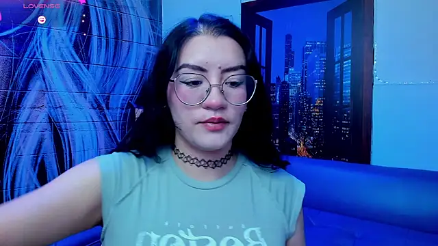 Snapshot of Violetaa_diazz chatting on 01-15-25, 09:09 Violetaa diazz online show from 01-15-25, 09:09