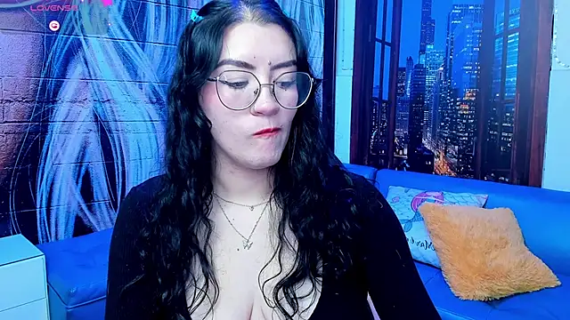 Snapshot of Violetaa_diazz chatting on 02-02-25, 12:19 Violetaa diazz online show from 02-02-25, 12:19