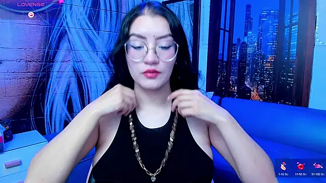 Snapshot of Violetaa_diazz chatting on 02-04-25, 09:10 Violetaa diazz online show from 02-04-25, 09:10