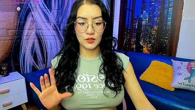 Snapshot of Violetaa_diazz chatting on 03-06-25, 08:16 Violetaa diazz online show from 03-06-25, 08:16
