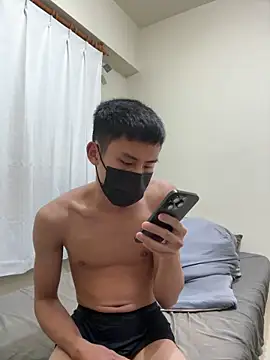 Snapshot of Benson18y chatting on 01-06-25, 04:55 Benson18y online show from 01-06-25, 04:55