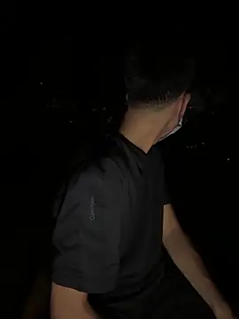 Snapshot of Benson18y chatting on 09-28-25, 02:11 Benson18y online show from 09-28-25, 02:11