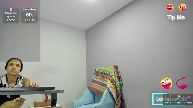  candy jade  online show from 11-15-25, 11:18