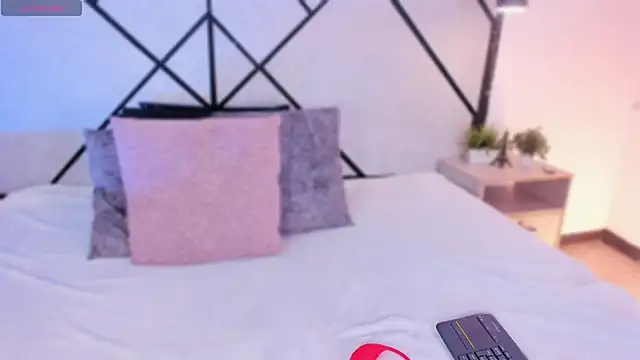 marie miller  online show from 09-25-25, 12:20