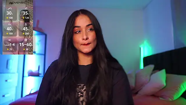 Snapshot of abigail_adamss chatting on 10-26-25, 07:20 abigail adamss online show from 10-26-25, 07:20