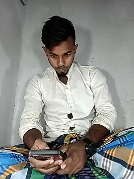 Snapshot of arafat_mia chatting on 01-02-25, 03:48 arafat mia online show from 01-02-25, 03:48