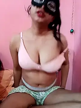 saviverma2024 online show from 03-05-25, 04:02