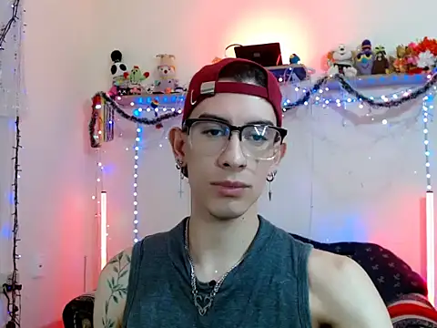 Yedrix online show from 12-14-24, 04:01