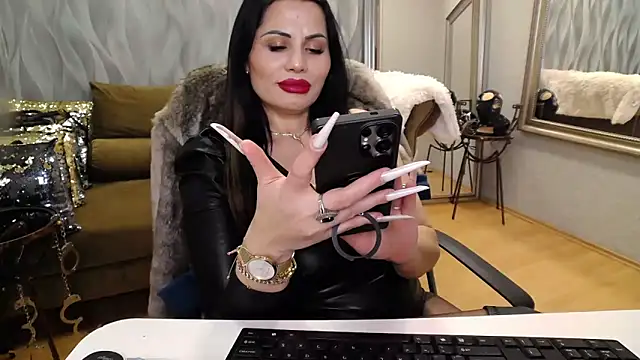 Snapshot of Sara_Poison chatting on 03-05-26, 03:52 Sara Poison online show from 03-05-26, 03:52