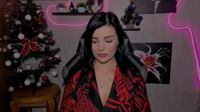 Snapshot of KayWuds chatting on 12-26-24, 02:16 KayWuds online show from 12-26-24, 02:16