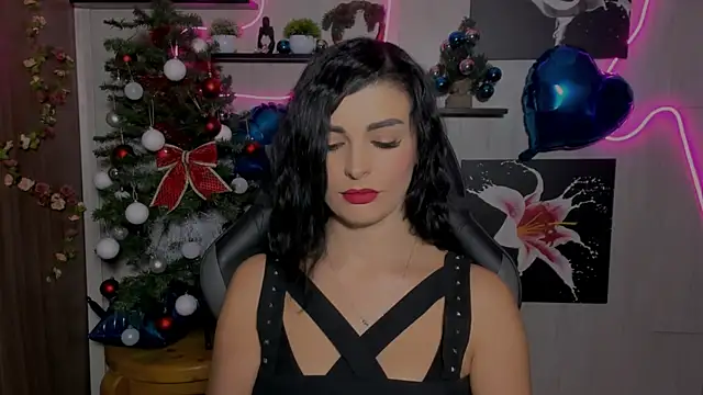 Snapshot of KayWuds chatting on 01-11-25, 02:15 KayWuds online show from 01-11-25, 02:15