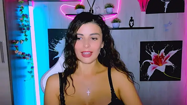 Snapshot of KayWuds chatting on 10-25-25, 12:13 KayWuds online show from 10-25-25, 12:13