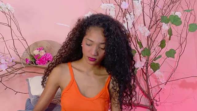 Snapshot of Charlotte_Love10 chatting on 05-12-26, 12:02 Charlotte Love10 online show from 05-12-26, 12:02