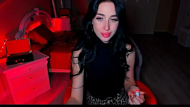 Snapshot of lovely_desire chatting on 12-10-24, 02:50 lovely desire online show from 12-10-24, 02:50