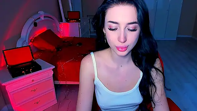 Snapshot of lovely_desire chatting on 12-16-24, 08:09 lovely desire online show from 12-16-24, 08:09