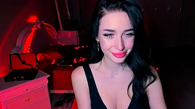 Snapshot of lovely_desire chatting on 12-21-24, 04:14 lovely desire online show from 12-21-24, 04:14