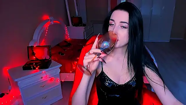 Snapshot of lovely_desire chatting on 01-16-25, 08:22 lovely desire online show from 01-16-25, 08:22