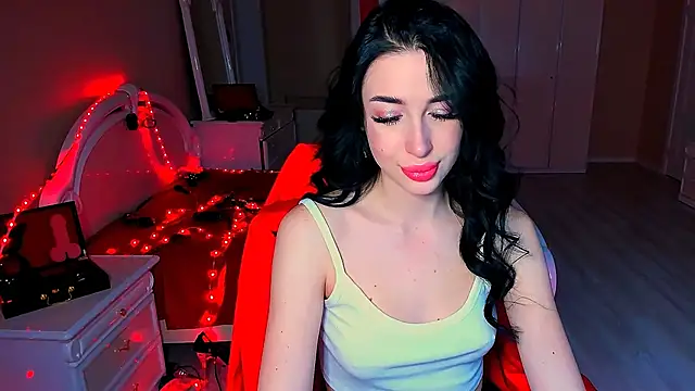 Snapshot of lovely_desire chatting on 01-27-25, 06:52 lovely desire online show from 01-27-25, 06:52