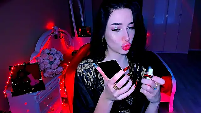 Snapshot of lovely_desire chatting on 02-19-25, 11:06 lovely desire online show from 02-19-25, 11:06