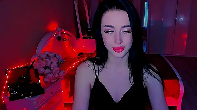 Snapshot of lovely_desire chatting on 03-17-25, 08:29 lovely desire online show from 03-17-25, 08:29