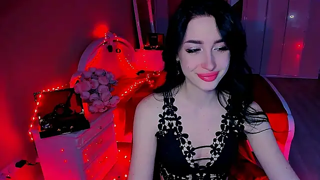 Snapshot of lovely_desire chatting on 03-21-25, 09:12 lovely desire online show from 03-21-25, 09:12
