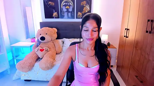 Snapshot of saralife chatting on 02-26-25, 04:14 saralife online show from 02-26-25, 04:14