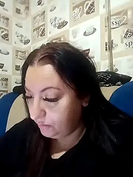 Snapshot of Veronica-Celie chatting on 12-15-24, 01:54 Veronica-Celie online show from 12-15-24, 01:54