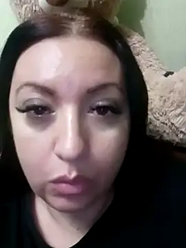 Snapshot of Veronica-Celie chatting on 12-25-24, 08:39 Veronica-Celie online show from 12-25-24, 08:39