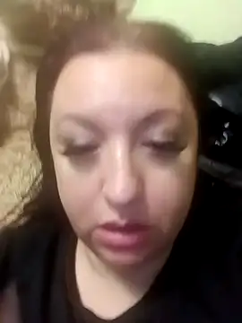 Snapshot of Veronica-Celie chatting on 01-01-25, 08:37 Veronica-Celie online show from 01-01-25, 08:37