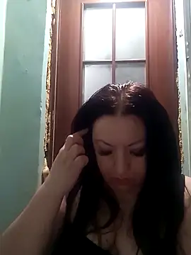 Snapshot of Veronica-Celie chatting on 03-01-25, 02:26 Veronica-Celie online show from 03-01-25, 02:26