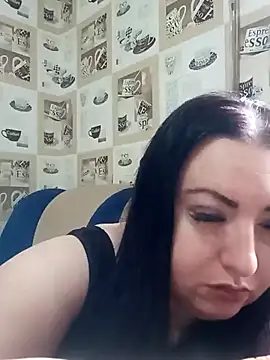 Snapshot of Veronica-Celie chatting on 03-04-25, 10:13 Veronica-Celie online show from 03-04-25, 10:13