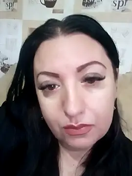 Snapshot of Veronica-Celie chatting on 11-19-25, 06:57 Veronica-Celie online show from 11-19-25, 06:57