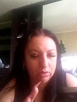 Snapshot of Veronica-Celie chatting on 05-30-26, 11:40 Veronica-Celie online show from 05-30-26, 11:40