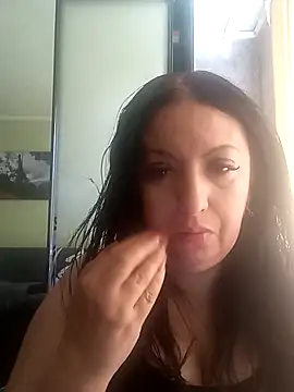 Snapshot of Veronica-Celie chatting on 06-02-26, 09:22 Veronica-Celie online show from 06-02-26, 09:22