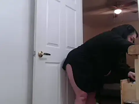 AlyssiaAmoreXO online show from 02-18-25, 07:19